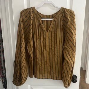 Treasure & Bond Brown Puff Sleeve Blouse